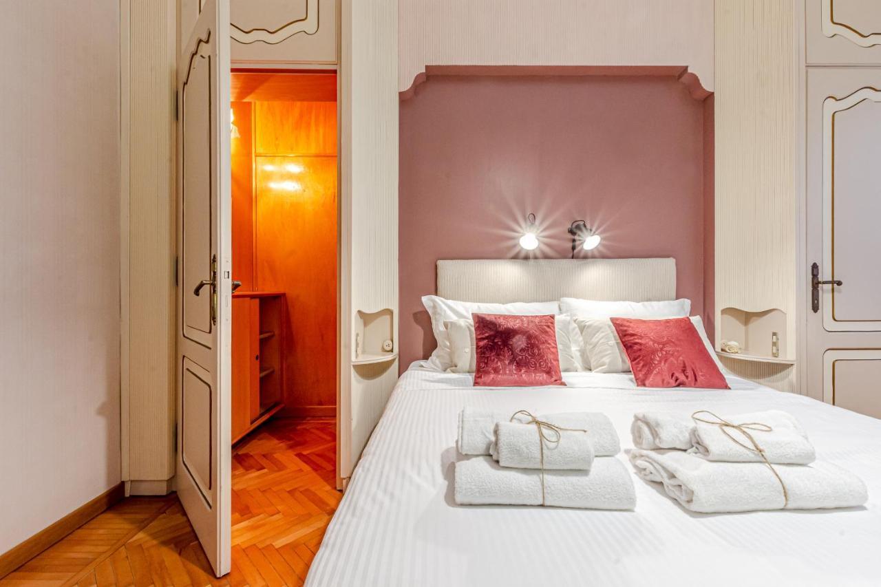 Frank'S And Art Love Apartments Livorno Luaran gambar