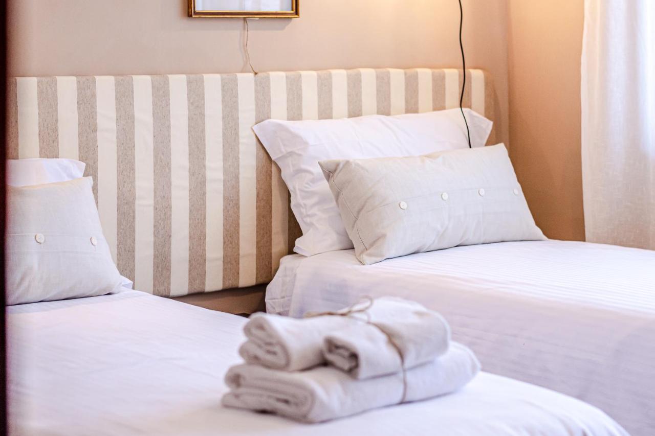 Frank'S And Art Love Apartments Livorno Luaran gambar
