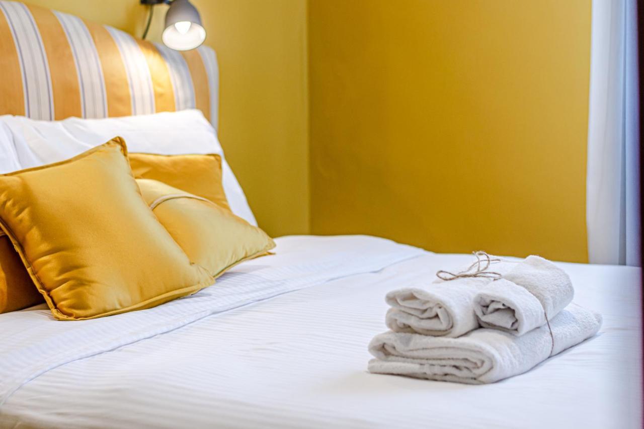 Frank'S And Art Love Apartments Livorno Luaran gambar